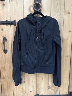 Lululemon Hooded Lightweight Jacket - Women Size 6